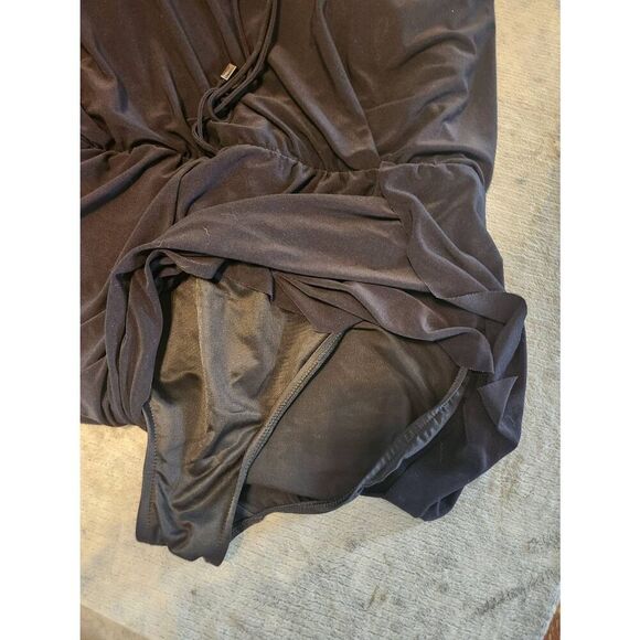 MagicSuit Women's Swimwear Bianca Romper Soft Cup One Piece Swimsuit with Adjust - Picture 6 of 6